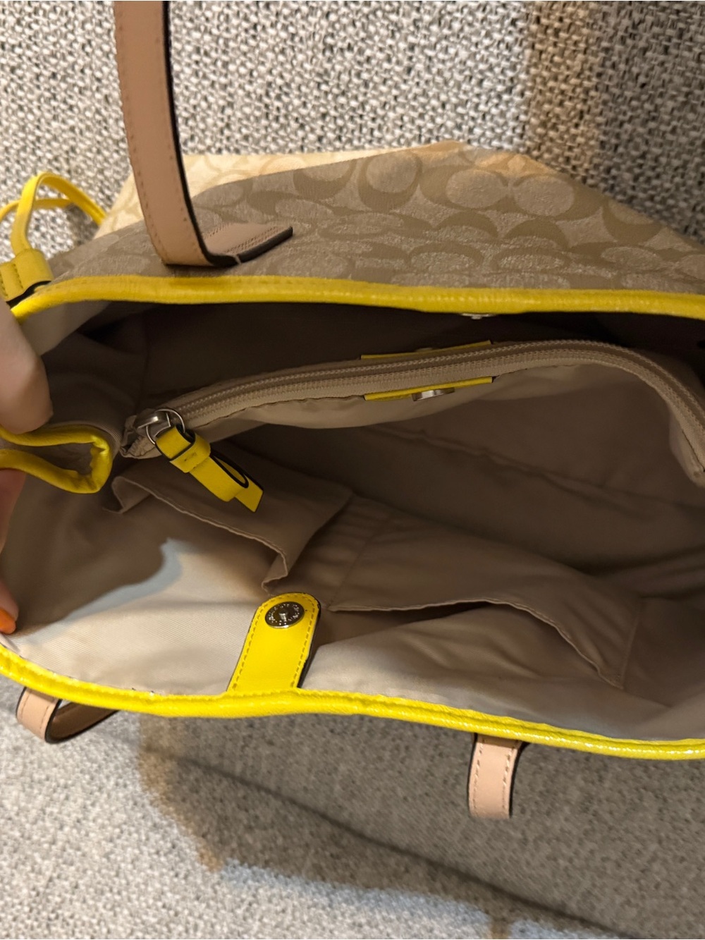 Coach Beige Signature Tote with Yellow Trim and Tan Handles - Picture 7 of 13